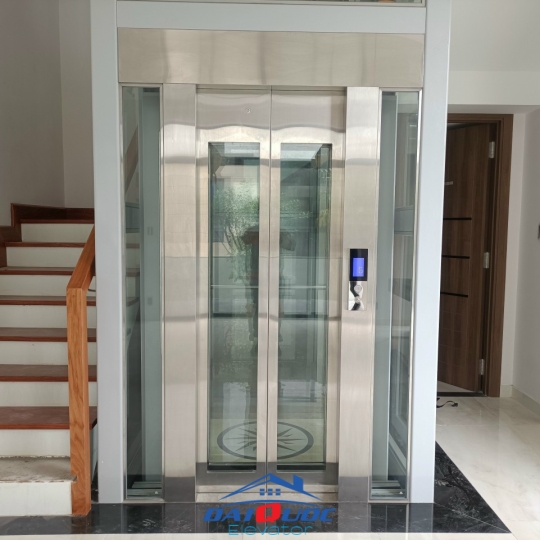 thang homelift lồng kính cửa mở tự động